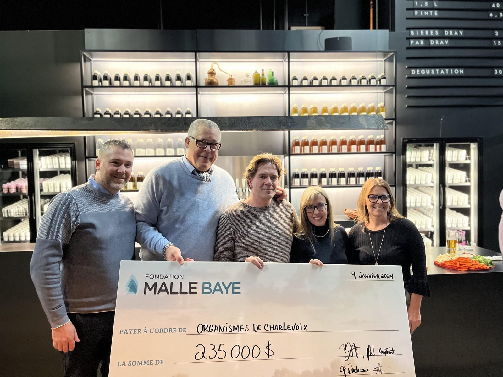 La Fondation Malle Baye remet 235 000$ aux organismes de Charlevoix le 9 janvier 2024.